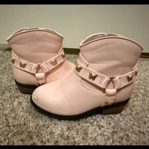 PERFECT FOR FALL!! 
Pink Ankle Boots with Gold Butterfly Accents